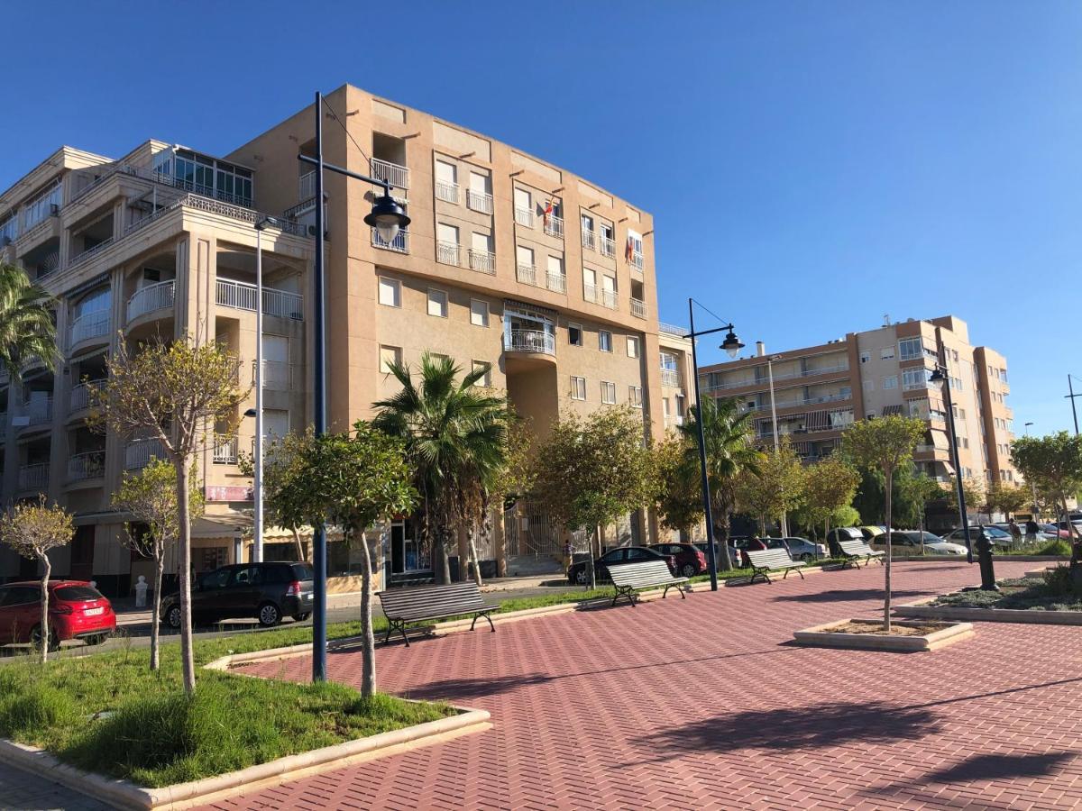Apartamento Santa Pola"The Guitar" 300 M De La Playa Exteriér fotografie