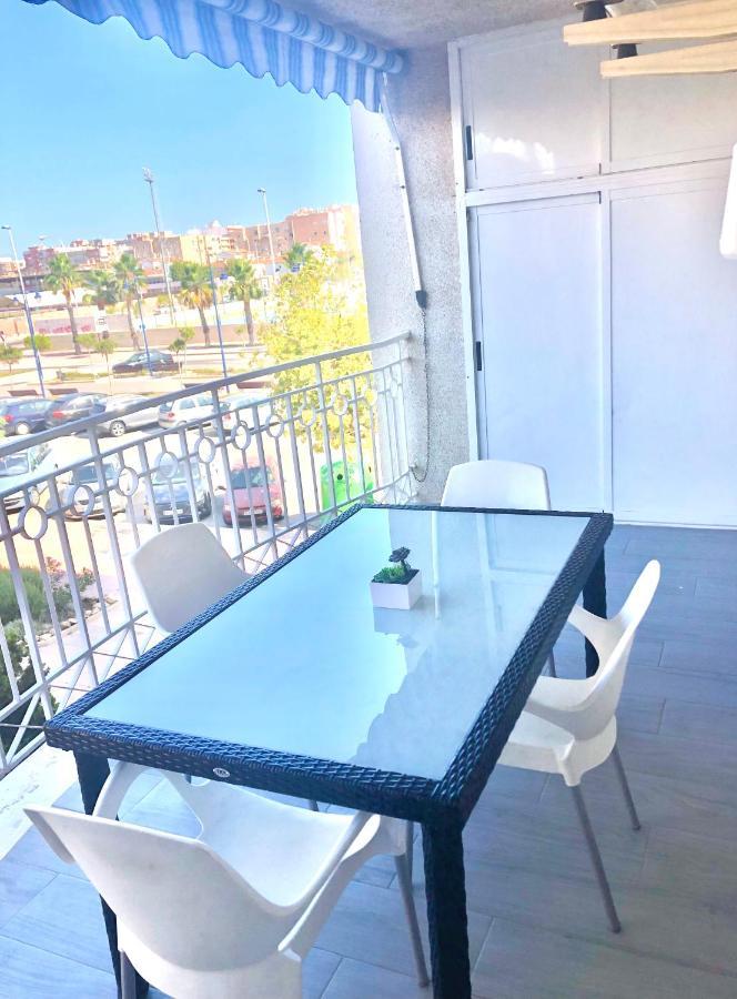 Apartamento Santa Pola"The Guitar" 300 M De La Playa Exteriér fotografie
